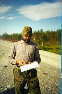 �������